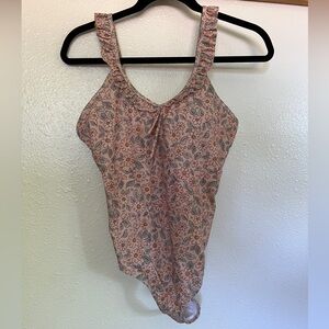 Rylee + Cru Women’s Ruffle One-Piece